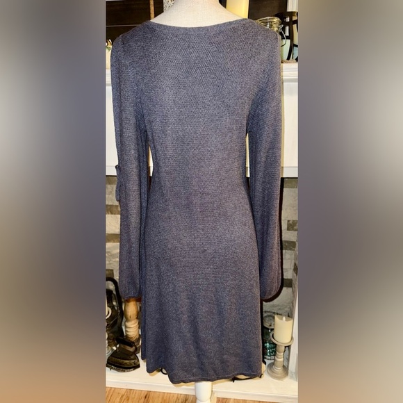 American Eagle Outfitters split sleeve dress. Solid Gray Size L. NWT - Picture 5 of 12
